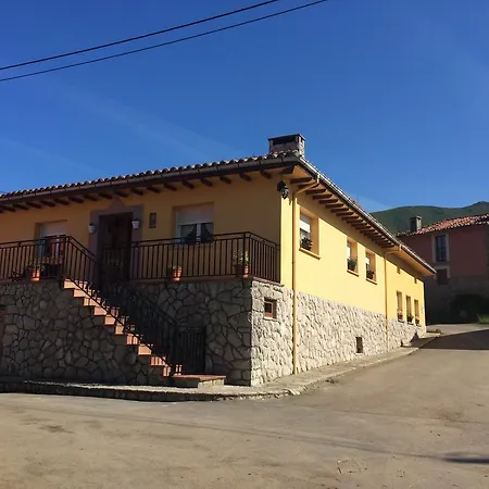Casa Mariana Llames de Parres